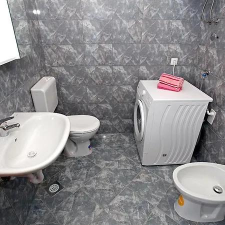 With A Parking Space Kastel Stari, - 11571 شقة *