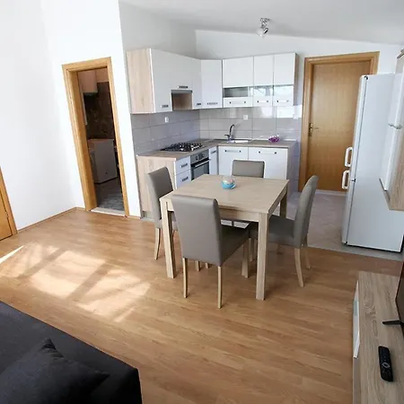 With A Parking Space Kastel Stari, - 11571 شقة Kaštela